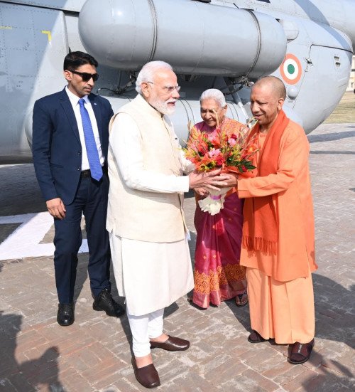 श्री राम मंदिर में धर्म ध्वजारोहन के बाद राम मंदिर का दृश्य
