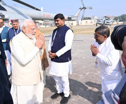 श्री राम मंदिर में धर्म ध्वजारोहन के बाद राम मंदिर का दृश्य