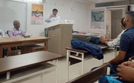 अयोध्या: शिक्षा जीवन की  अमूल्य निधि होती: प्रो. आशुतोष सिन्हा