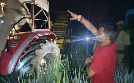 अयोध्या: एसडीएम ने रात में छापा मार पकड़ा अवैध खनन, स्क्रैपर और ट्रैक्टर-ट्रॉलियां सीज