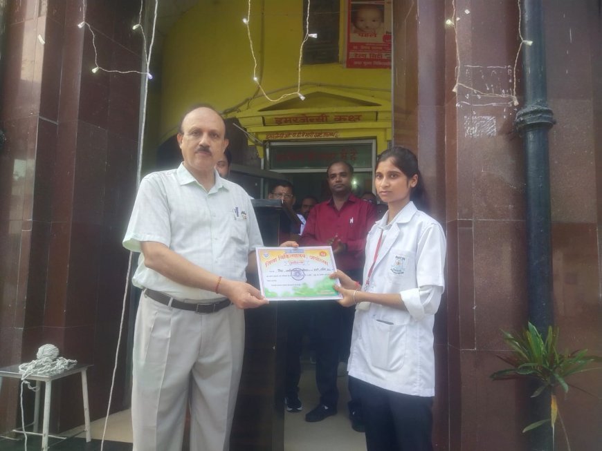 अयोध्या: इंटर्नशिप कर रही नर्स ने लावारिस की सेवा कर जीता अस्पताल प्रशासन का दिल