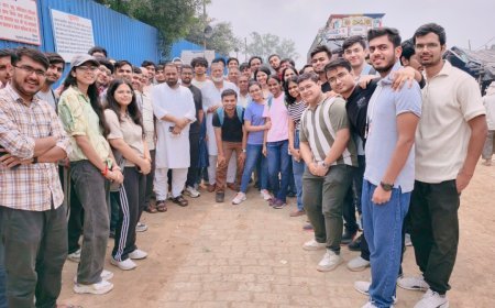 अयोध्या: IIM Lucknow के छात्रों ने जुबेरगंज पशु बाज़ार में सीखीं क्रय-विक्रय की बारीकियाँ