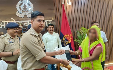 अम्बेडकर नगर :  पुलिस की बड़ी कामयाबी: 201 गुमशुदा मोबाइल बरामद, फर्जी परीक्षार्थी गिरफ्तार