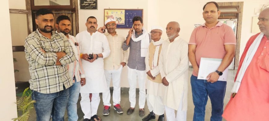 सुल्तानपुर : प्रदर्शन के पहले योगी की पुलिस ने कांग्रेसियों को घरों में किया कैद