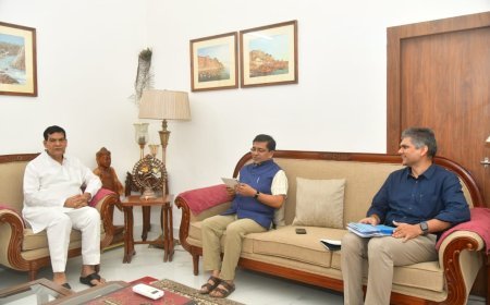 लखनऊ: छठ पर्व की तैयारियों को लेकर मंत्री  ए.के. शर्मा ने की समीक्षा बैठक