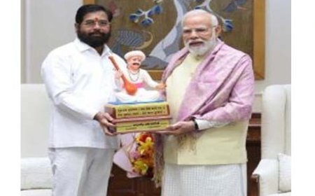 अचानक दिल्ली पहुंच कर शिंदे ने प्रधानमंत्री से की मुलाकात, दोनों लगभग डेढ़ घंटे रहे साथ