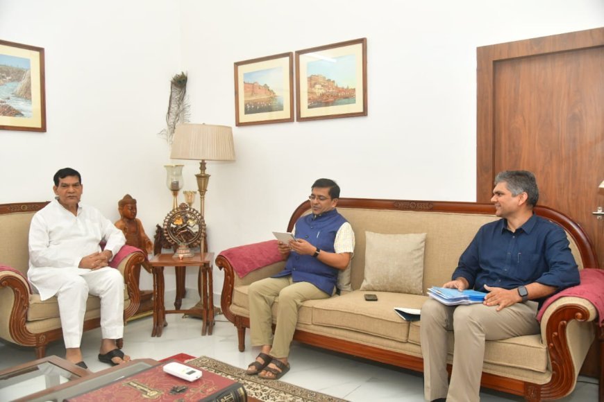 लखनऊ: छठ पर्व की तैयारियों को लेकर मंत्री  ए.के. शर्मा ने की समीक्षा बैठक