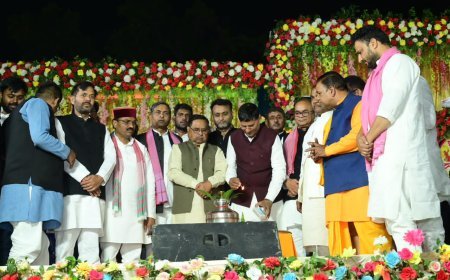 अम्बेडकर नगर: सर्वधर्म सामूहिक विवाह कार्यक्रम धूमधाम से मनाया गया,  नवविवाहित जोड़ों को लोगों ने दिया आशीर्वाद