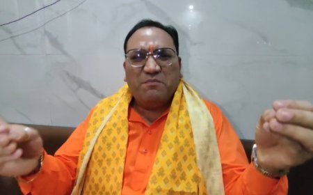 अयोध्या: डॉ. आचार्य राजानंद शास्त्री ने की महंत कमल नयन दास से भेंट