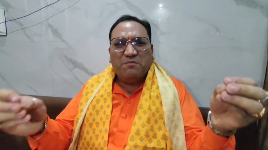 अयोध्या: डॉ. आचार्य राजानंद शास्त्री ने की महंत कमल नयन दास से भेंट