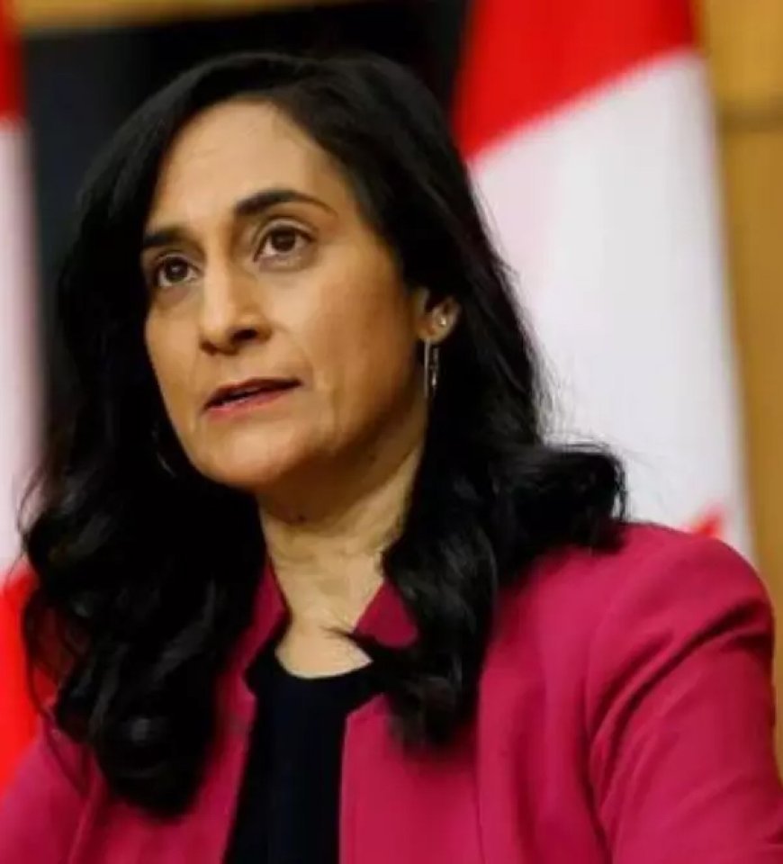 कनाडा ने घोषणा की रूस के खिलाफ प्रतिबंध लगाने की