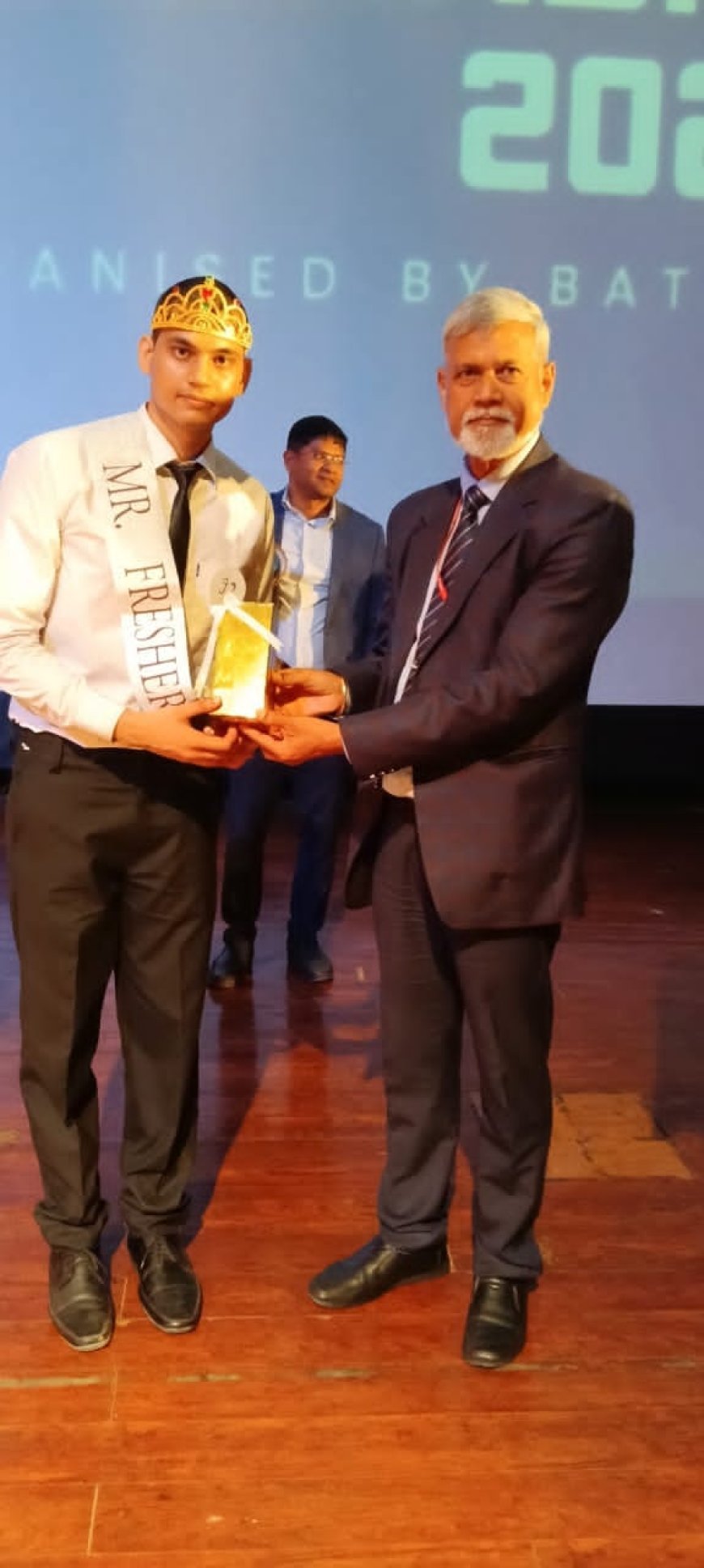 अम्बेडकर नगर: महामाया मेडिकल कॉलेज में ‘स्पर्श-2025’ फ्रेशर पार्टी का भव्य आयोजन