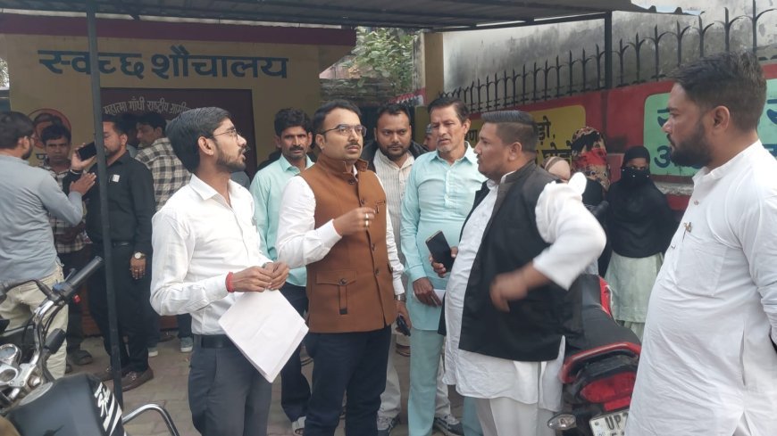 पीलीभीत : तहसीलदार ने मतदाता पुनरीक्षण कार्य में तेजी लाने के दिए निर्देश