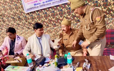 माघ मेला प्रयागराज में निःशुल्क होम्योपैथिक स्वास्थ्य शिविर का आयोजन, सैकड़ों लोगों ने उठाया लाभ