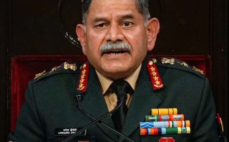 आर्मी चीफ उपेंद्र द्विवेदी का संदेश: 8 आतंकी ठिकानों पर पैनी नजर, सेना करेगी निर्णायक कार्रवाई