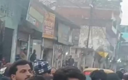 अम्बेडकर नगर: प्रसूता की मौत पर परिजनों का हंगामा, अकबरपुर–अयोध्या मार्ग जाम कर महिला डॉक्टर पर कार्रवाई की मांग