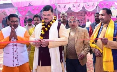 अयोध्या में अंतर्राष्ट्रीय कला संस्कृति महाकुंभ का भव्य शुभारंभ, तीन दिनों तक चलेगा महाकुंभ