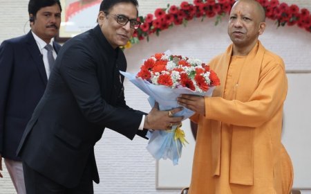 लखनऊ: मुख्यमंत्री योगी आदित्यनाथ ने राज्य स्तरीय कलाकार सम्मान समारोह में की सहभागिता