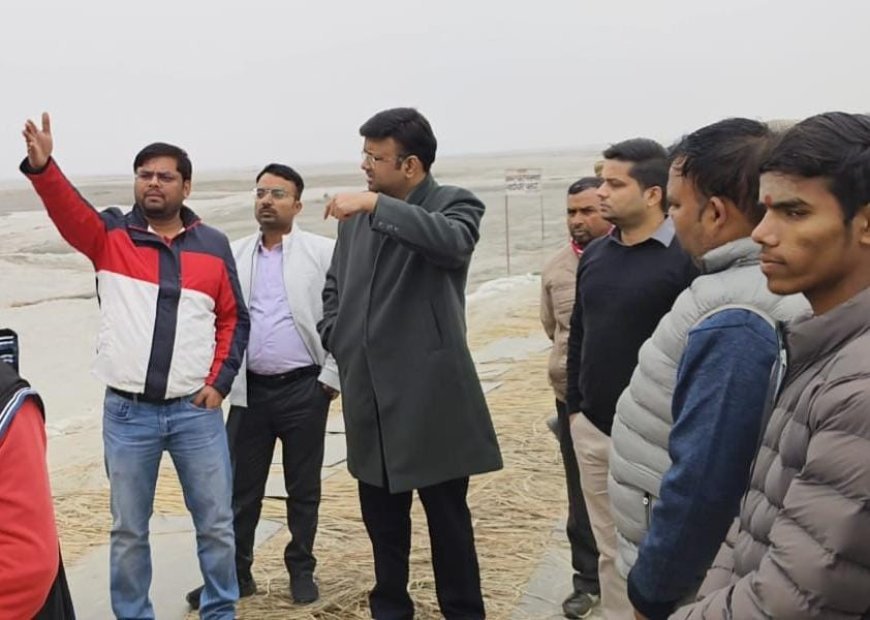 पीलीभीत : एडीएम ने शारदा तट पर बसे रमनगरिया मेले की तैयारियों का किया निरीक्षण