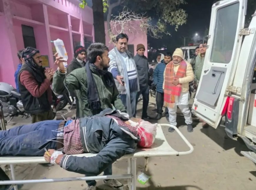 पटरंगा में कार की टक्कर से बाइक सवार चाचा-भतीजा घायल, इलाज के दौरान भतीजे की मौत; विधायक ने परिजनों से की मुलाकात