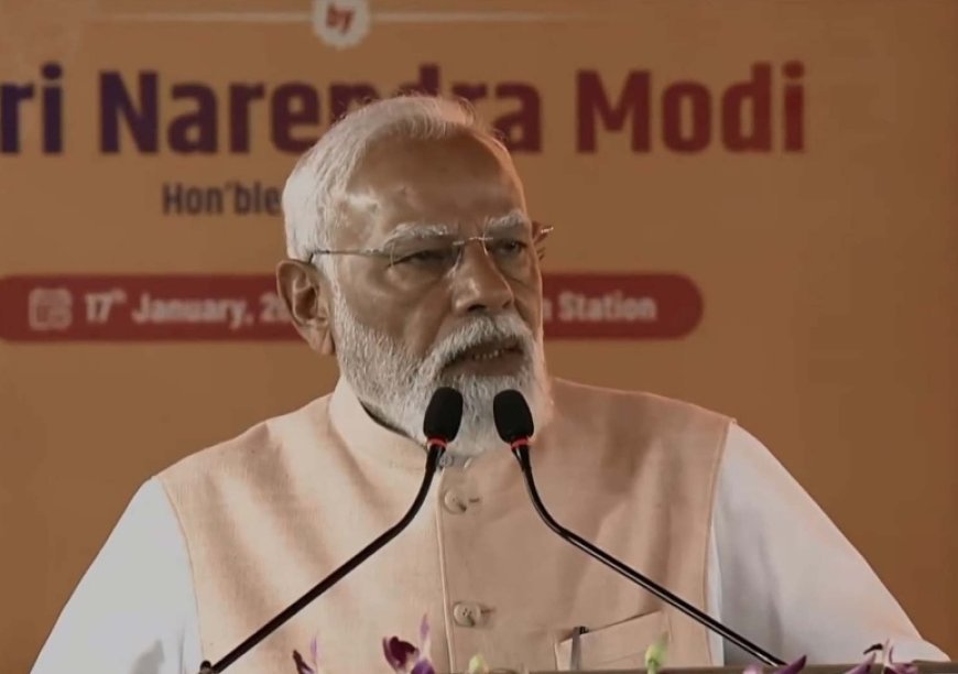 मालदा से देश की पहली वंदे भारत स्लीपर ट्रेन रवाना, पीएम मोदी ने ममता सरकार पर बोला हमला