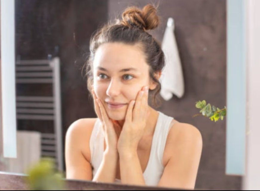 चेहरे को चमकदार बनाने में दूध का उपयोग हो सकता है लाभदायक