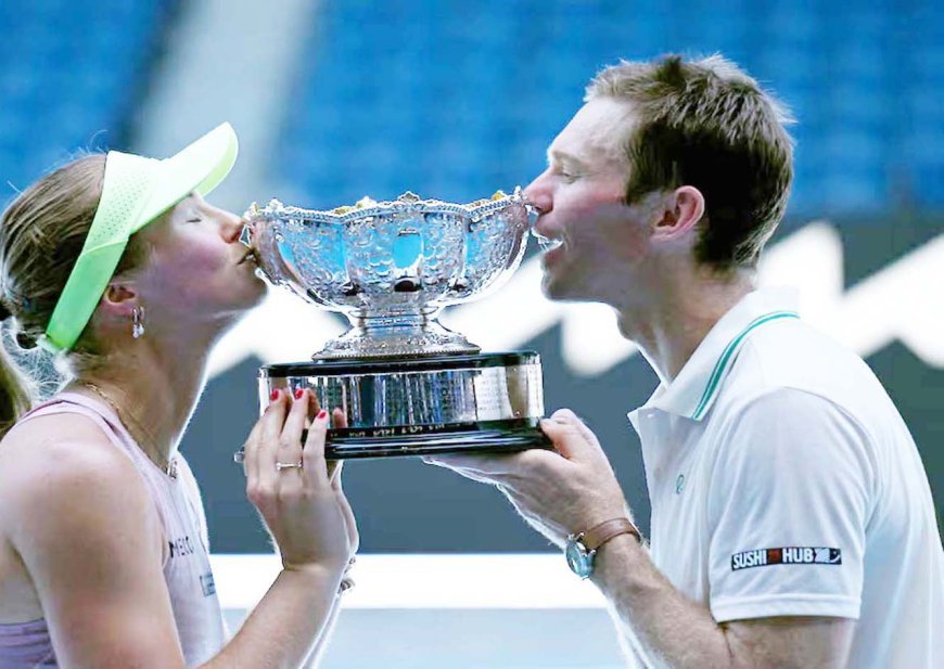ओलिविया गैडेकी और जॉन पीयर्स ने ऑस्ट्रेलियन ओपन 2026 में मिश्रित युगल का खिताब जीता