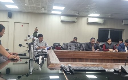 अम्बेडकर नगर: 22 फरवरी 2026 को लोहिया भवन में लगेगा मेगा विधिक सहायता एवं सेवा शिविर, तैयारियों को लेकर डीएम की अध्यक्षता में बैठक सम्पन्न