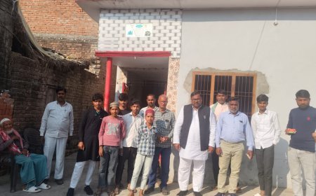 पीलीभीत: बरखेड़ा में सपा नेता का जनसंपर्क अभियान तेज,ग्रामीणों का मिल रहा समर्थन