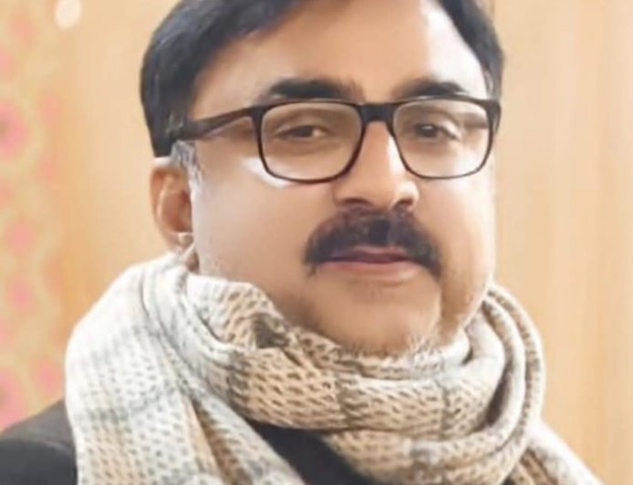 अयोध्या: SIR के बाद 72,971 मतदाताओं को नोटिस भेजने की तैयारी, चुनाव आयोग पर उठे गंभीर सवाल : हामिद जाफर मीसम