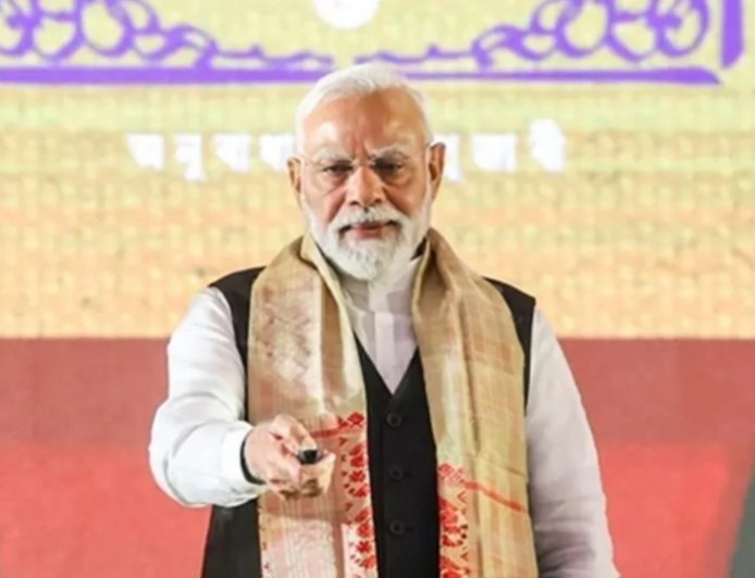 असम में पीएम मोदी ने किया आईआईएम और राष्ट्रीय डाटा केंद्र का उद्घाटन