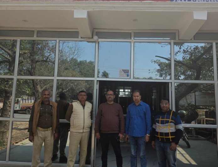 अयोध्या: आरएस हॉस्पिटल में जांच जारी,अभिलेख खंगालने में जुटी स्वास्थ विभाग की टीम