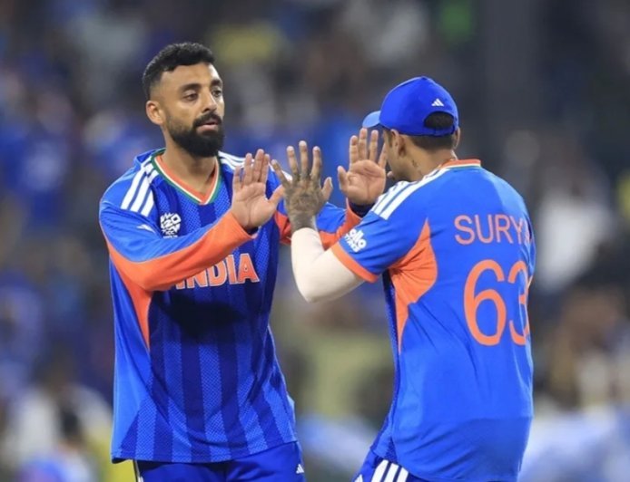 टी- 20 वर्ल्ड कप : भारतीय टीम ने पाकिस्तान को दी करारी शिकस्त