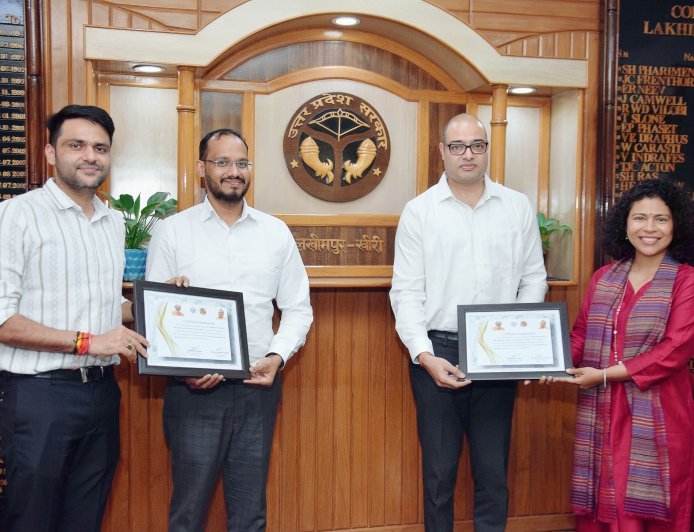 लखीमपुर खीरी: राष्ट्रीय स्तर पर गूंजी खीरी की गूंज, संपूर्णता अभियान में दोहरी उपलब्धि