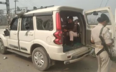 छपरा में बालू माफियाओं का आतंक: खनन पदाधिकारी की गाड़ी का शीशा तोड़ा, पुलिस ने शुरू की छापेमारी