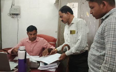 जलालाबाद मे राशन कार्ड से नाम कटने से गरीब उपभोक्ता परेशान, पूर्ति अधिकारी बोले- सरकार का ऑटोमेटिक सिस्टम