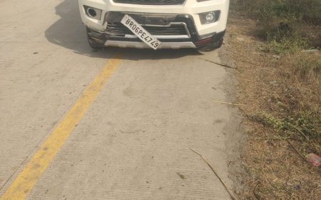 अम्बेडकर नगर: तेल लेकर घर लौट रहे मोटर साइकिल सवार व्यक्ति को महिंद्रा स्कॉर्पियो गाड़ी ने मारी जोरदार टक्कर