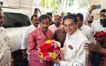 अयोध्या: निर्माण श्रमिकों के पंजीयन और योजनाओं के प्रचार के लिए शिविर लगाने के निर्देश