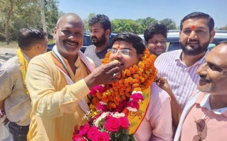 अयोध्या : नेवरा में पीसीएस उत्तीर्ण बीडीओ नीरज जायसवाल का भव्य स्वागत