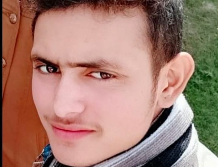 शाहजहांपुर : जन सेवा केंद्र संचालक की डीसीएम से कुचलकर दर्दनाक मौत, घटनास्थल पर लगा लंबा जाम