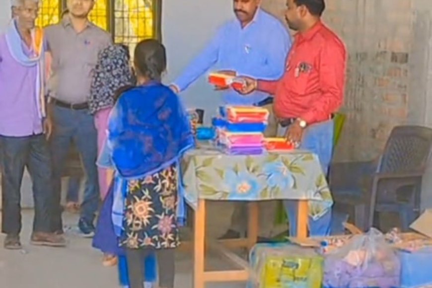 अयोध्या: एसकेडी बसौढी में परीक्षाफल वितरण समारोह:मेधावी छात्र-छात्राएं सम्मानित