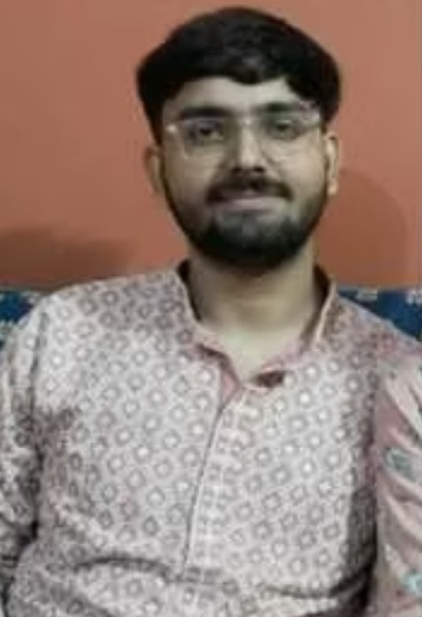 अंबेडकरनगर के पुरु दुबे बने IAS, UPSC 2025 में 86वीं रैंक हासिल कर बढ़ाया जिले का गौरव