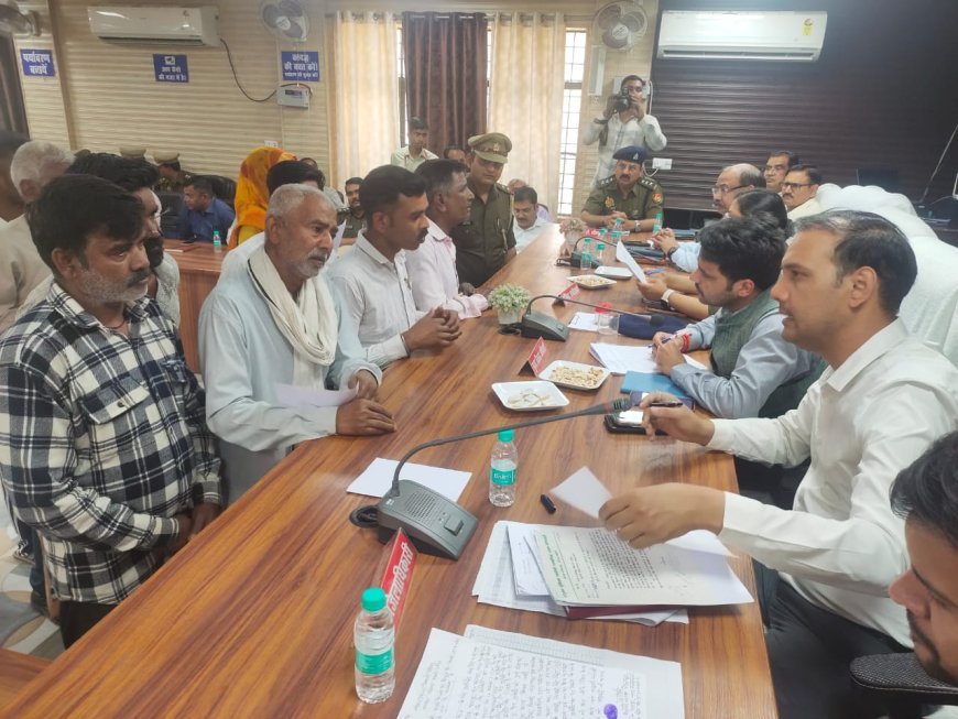 लखीमपुर खीरी : शिकायतों का गुणवत्तापरक व समयबद्ध निस्तारण करें अफसर : सीडीओ