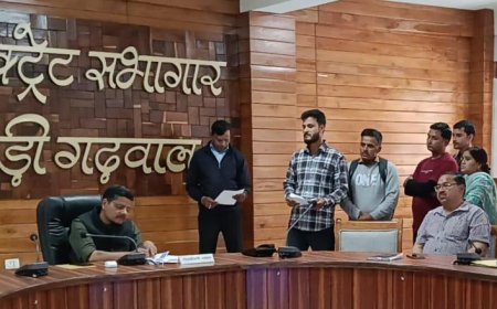 जनता मिलन में शिकायतों पर सख्त रुख