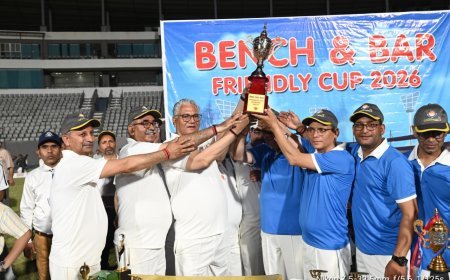 जजों ने जीता फ्रेंडली क्रिकेट मैच