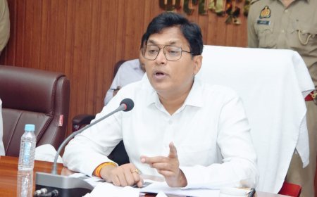 खीरी में सड़क सुरक्षा पर सख्ती, डीएम के कड़े निर्देश