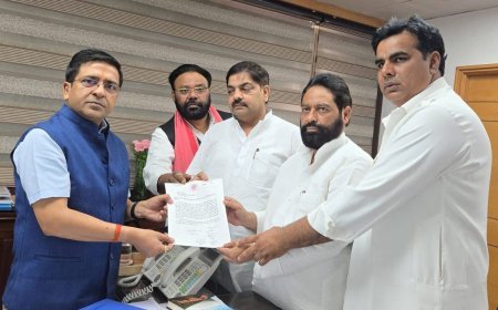 स्मार्ट प्रीपेड मीटर के विरोध में विधायकों ने सौंपा ज्ञापन