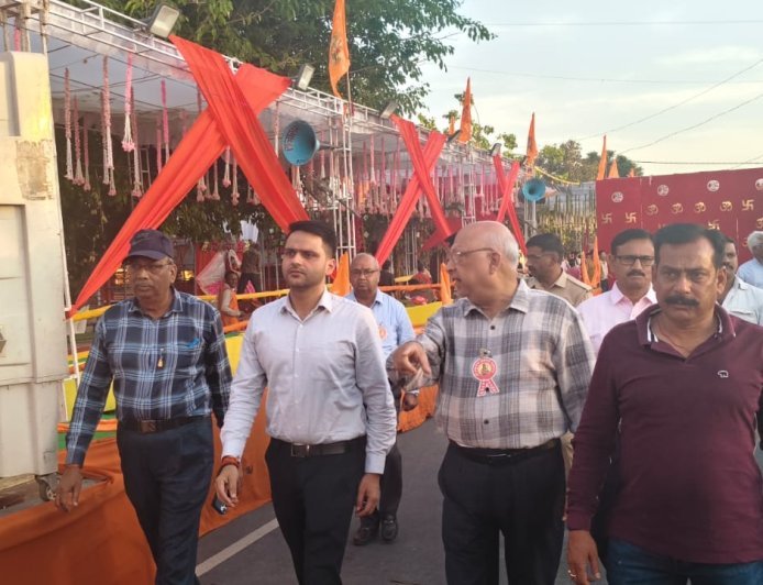 लखीमपुर खीरी : हनुमान जयंती पर भव्य पदयात्रा की तैयारी पूरी, सीडीओ अभिषेक कुमार ने लिया जायजा