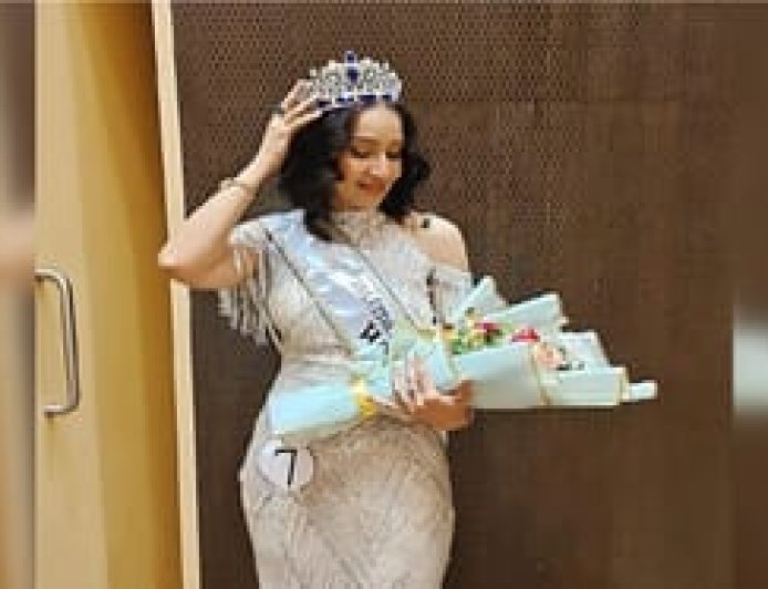 लखीमपुर की शिक्षिका गुलशरण मिश्रा बनीं मिसेज यूपी 2026, जिले का नाम किया रोशन