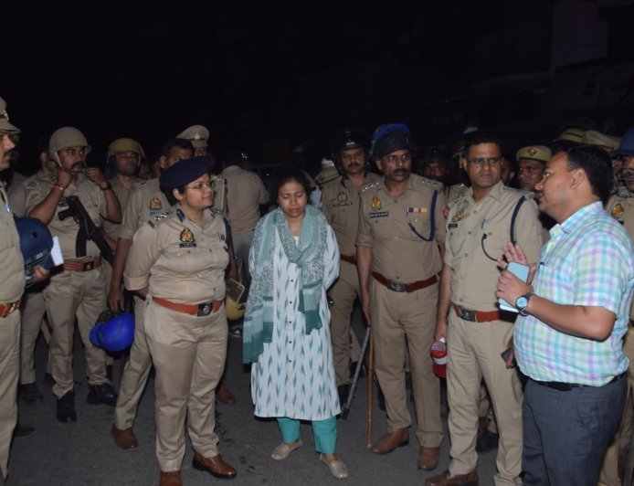 लखीमपुर खीरी में आंबेडकर जयंती पर मूर्ति विवाद, स्थिति नियंत्रण में